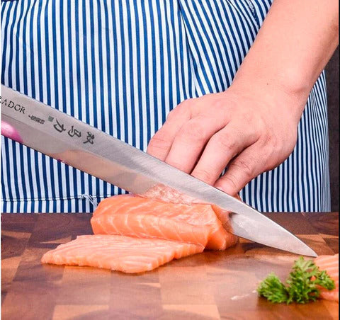 Asik - Faca Artesanal para Sushi e Peixes + Amolador Profissional 4 em 1